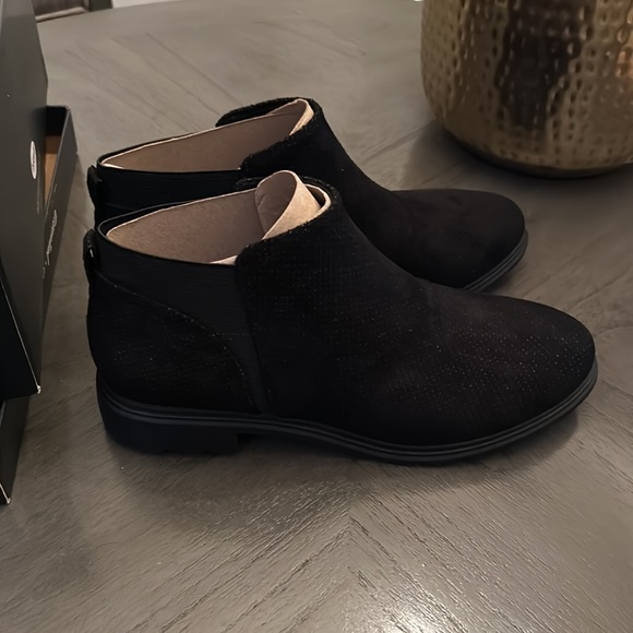 DR. SCHOLL'S Women's Nonstop Booties - Picture 7 of 16